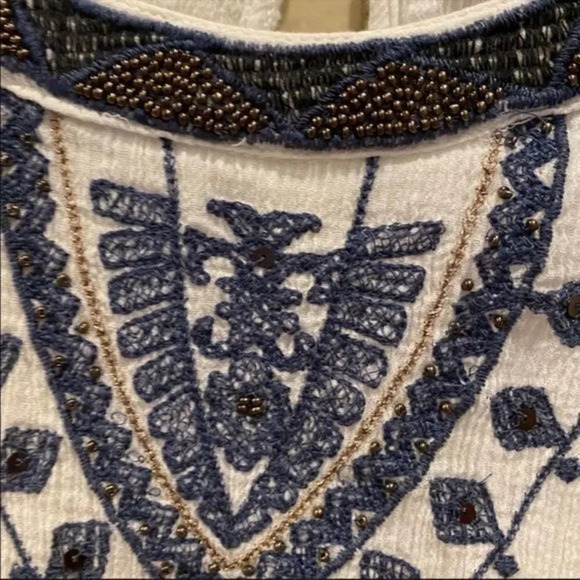 - Abercrombie &Fitch cold shoulder embroid… - Picture 4 of 7